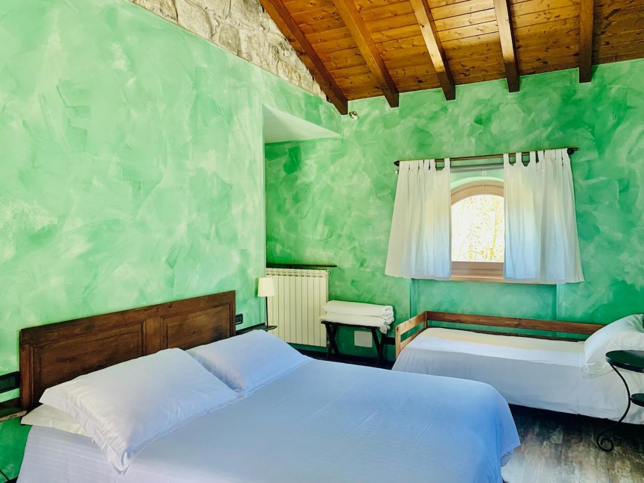 Agriturismo Il Talento Nella Quiete Castiglione dʼIntelvi Exterior foto