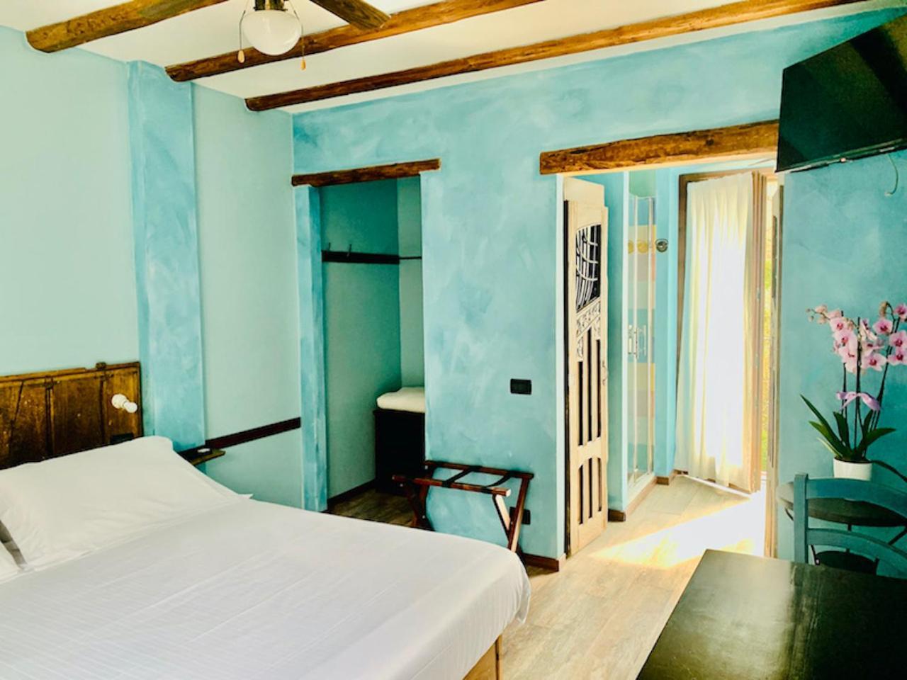 Agriturismo Il Talento Nella Quiete Castiglione dʼIntelvi Exterior foto